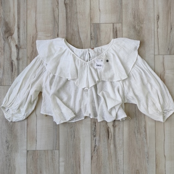 Free People Revolve Zuri Open Back Ruffle Blouse in Ivory - Picture 2 of 12